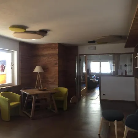 Fedaia Joy 酒店 3*