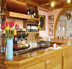 Hotel Fedaia Joy