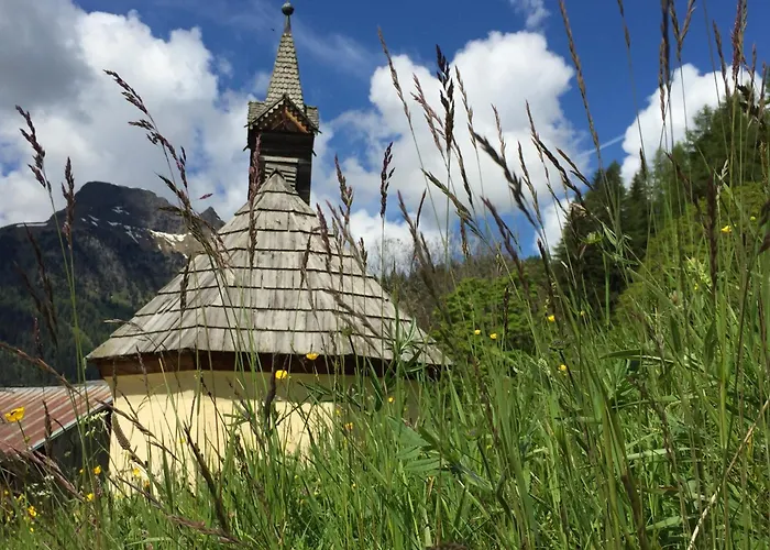 Fedaia Joy Hotell 3*